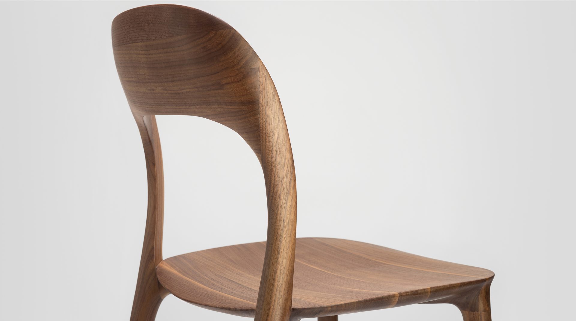 Dossier de chaise en bois design